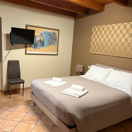 Poncinvs Apartament Bergamo