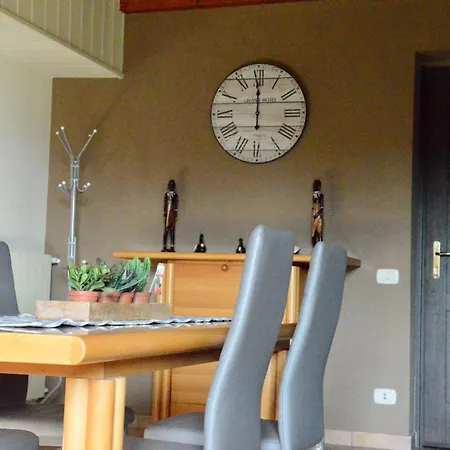 Apartament Poncinvs *